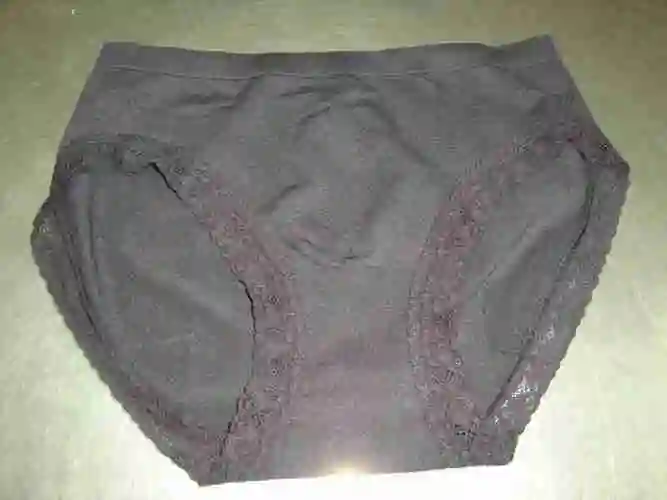 p12438女蕾丝三角裤-黑