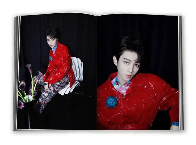 tfboys王俊凯签名专辑写真集应援周边海报明信片照片钥匙扣专辑写真集