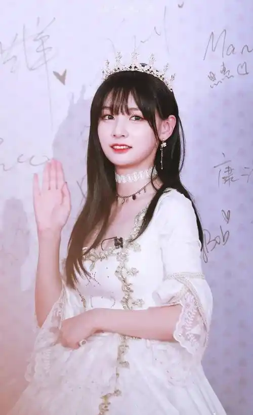 创造营催泪专场,赵粤爸爸趟病床上加油鼓气,没想到竟_