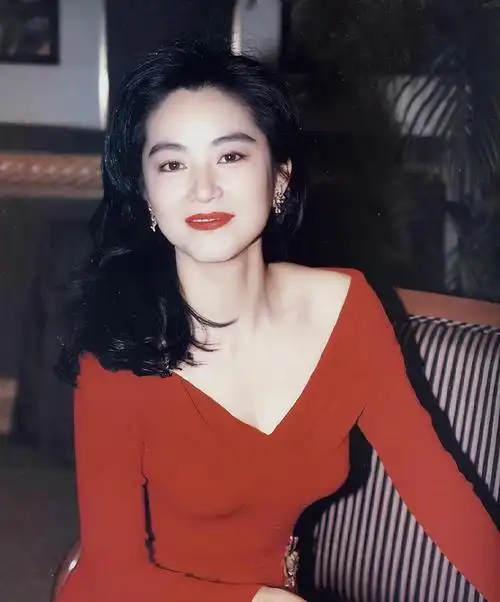 看了林青霞,关之琳的美照,我悟了!