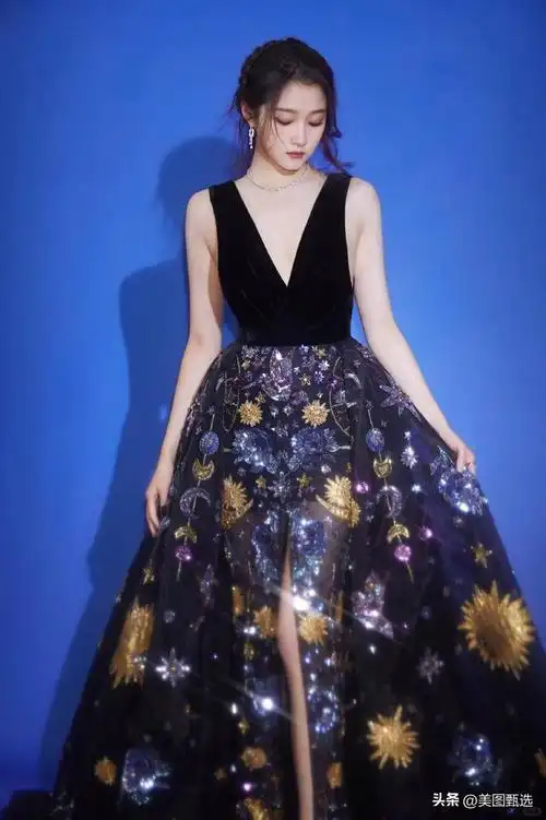 关晓彤的关毛晓彤的毛啷个你最稀罕哪个撒