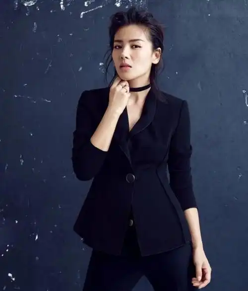 事实证明,"国民女神"刘涛,如今经走上了另一条路!