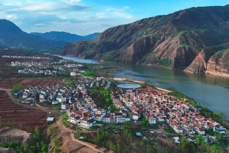 四川凉山这些村寨,民族风情浓厚风景不输川西,但却少有问津_纳西_全国