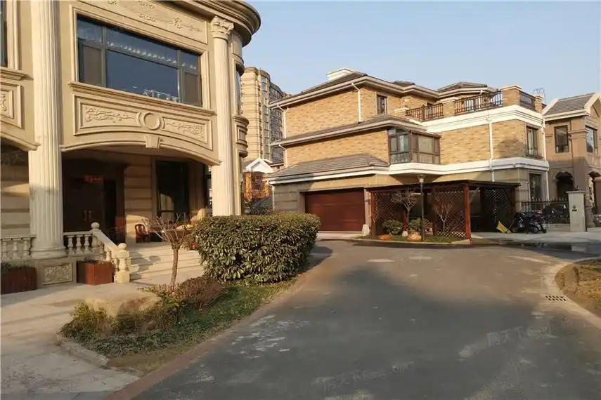 常州中央花园别墅怎么样中央花园别墅房源户型好坏与价格分析