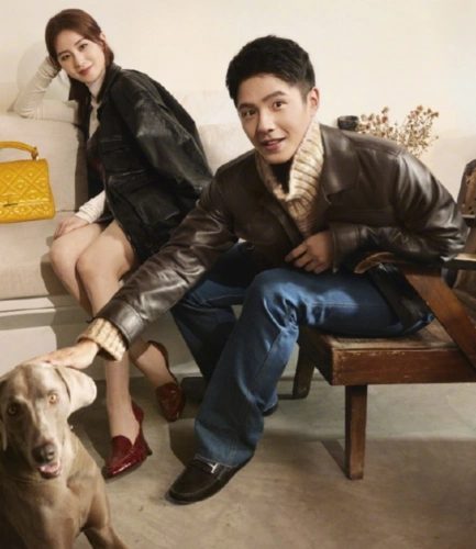 刘诗诗刘昊然同拍情侣杂志照看到女神的腿型迷死个人了