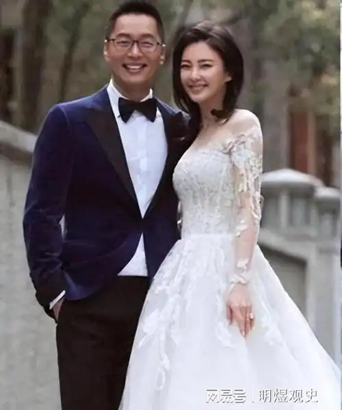 曝36岁张雨绮再换男友,两人已同居,这次口味大变