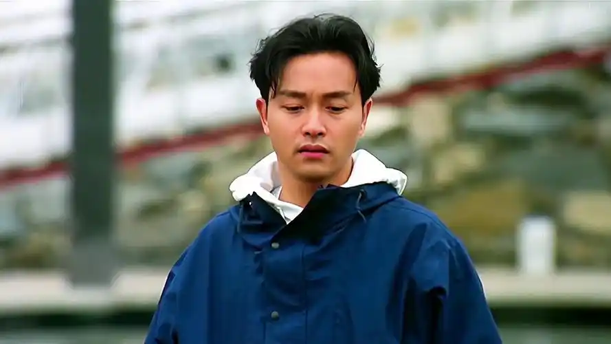 张国荣说过:"你爱上一个人就不会对其他人感兴趣_如果有那就不是爱"