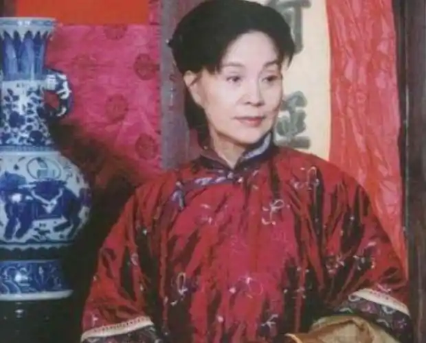 回顾青青河边草演员现状小草单身岳翎变化大一位成网红