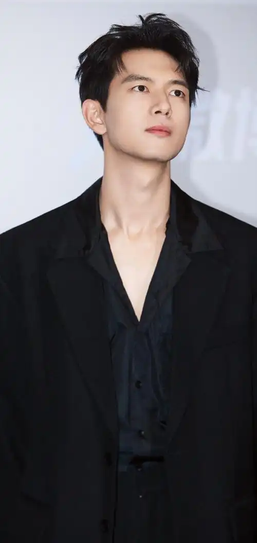 李现超话lx#李现#李现壁纸×3@李现ing