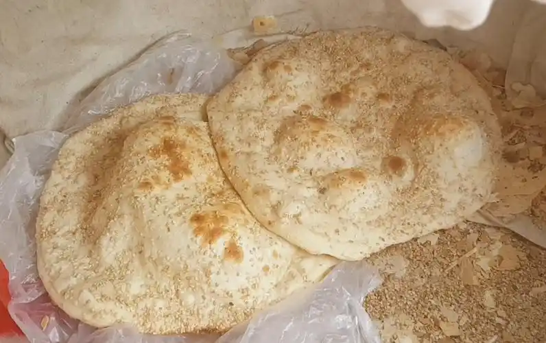 今天又见识了一种潍坊烧饼,潍坊的三种烧饼,全了吗?