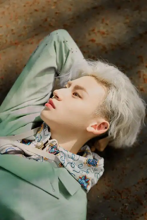 小鬼把更多时间花在音乐上