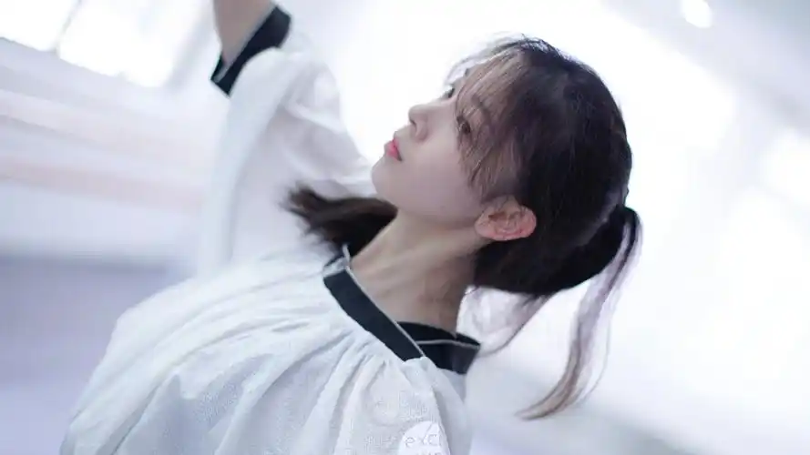 陈瑶元气活力高清桌面壁纸壁纸