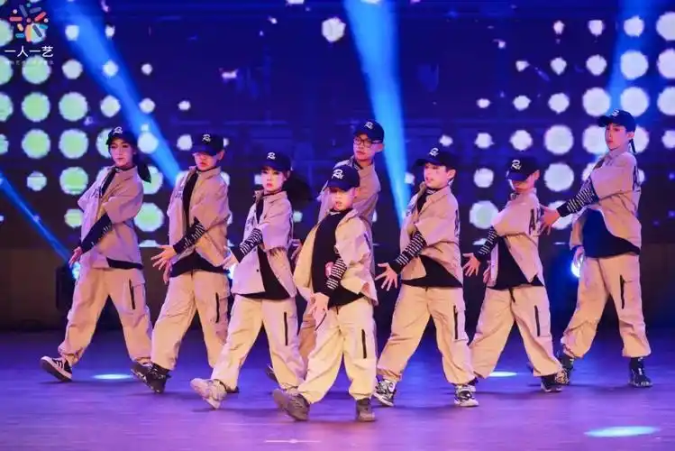 燃炸全场2023未来艺术家青少年街舞大赛完美收官啦