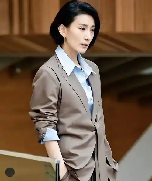 人像塑造倒菱形脸如何造型拍片女明星们完美演绎