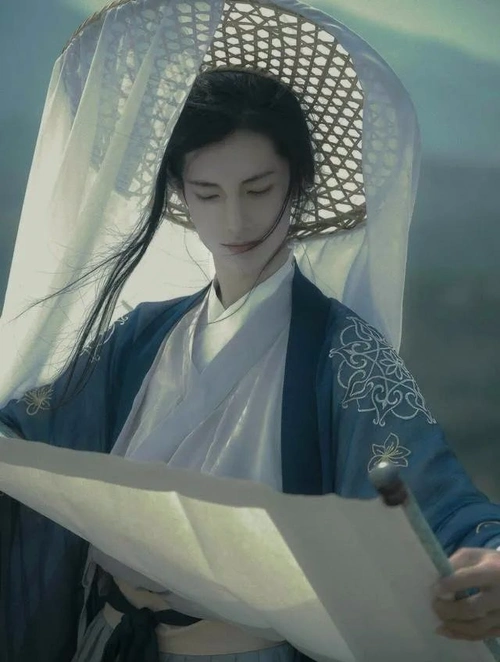 汉服可以有多帅?本以为妖扬够惊艳了,看到鹿荼白:一眼万年