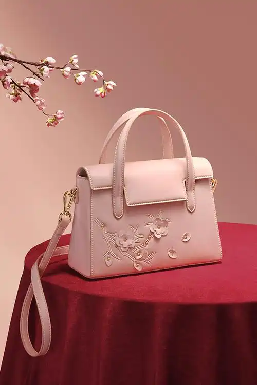 简佰格粉色刺绣新娘婚包2021年甜美伴娘包包女手提包结婚女包