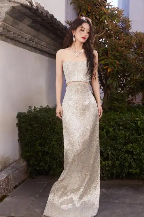 赵丽颖闪钻礼服