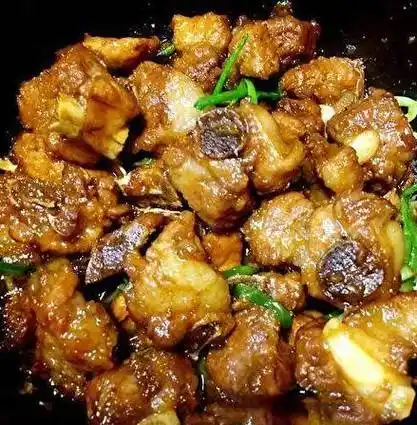 老妈这样做排骨,一盘不够吃!