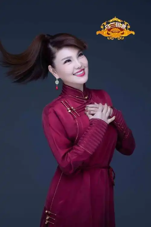 乌兰图雅一首《蝶恋花·出塞》让古诗词焕发新活力