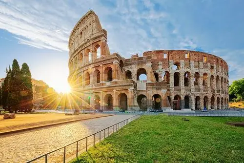 colosseum in rome with morning sun by frederic prochasson on 500