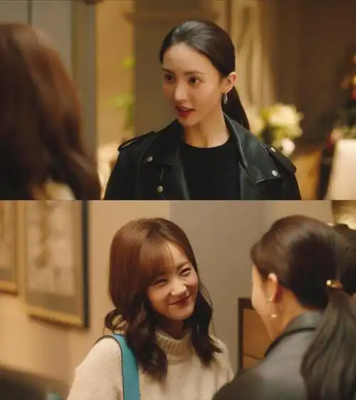 金桐玉女yyds金晨晒和李一桐合照说两人是不爱拍照的小可爱