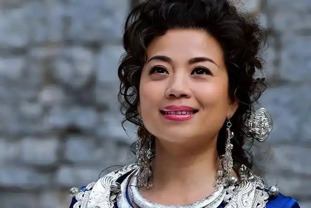 歌手张也的个人资料