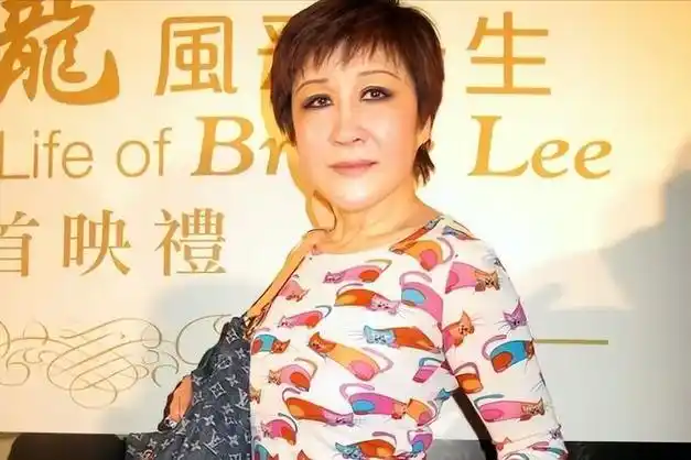 向华强的烦恼:优秀的大女儿不婚不育,宠爱的两儿子烂泥扶不上墙