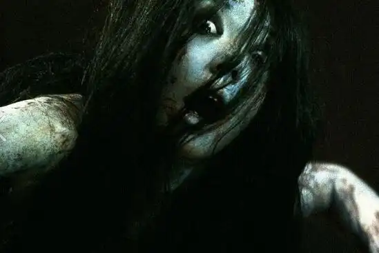 67恐怖女鬼病毒吓死过人,电脑屏幕惊现女鬼(慎入)_秀站