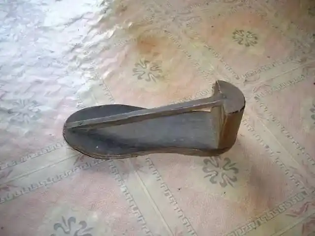 22种农村稀奇少见的老物件,70后的你认识几种?