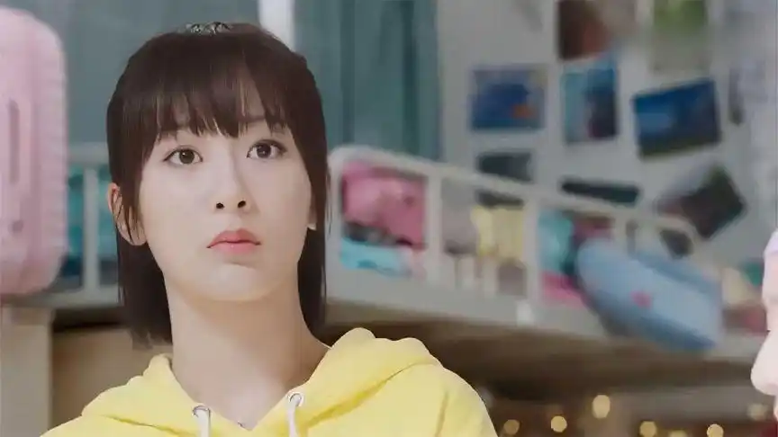 亲爱的热爱的:小艾觉得老爸比韩商言帅多了,佟年与她吵了起来-影视综