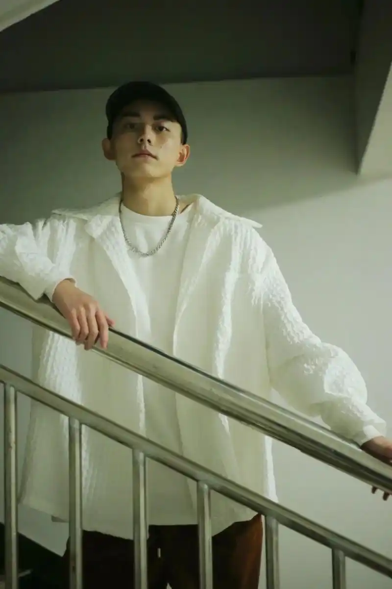 摄影 #帅哥 #分享照片 好了下周的事咱们下周再聊,新周刊 - 抖音