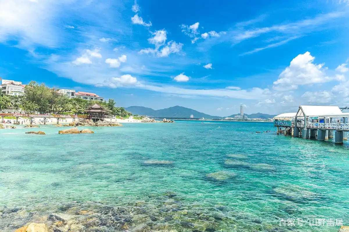三亚最美广场:坐享海南最优质海滩,世界顶级海岛风光近在迟尺!