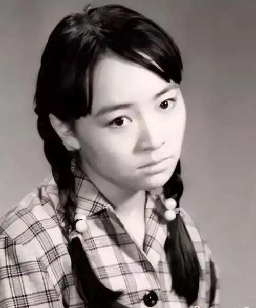 1981年宋丹丹参加人艺考试,一句台词引发全场爆笑,考官破例录取