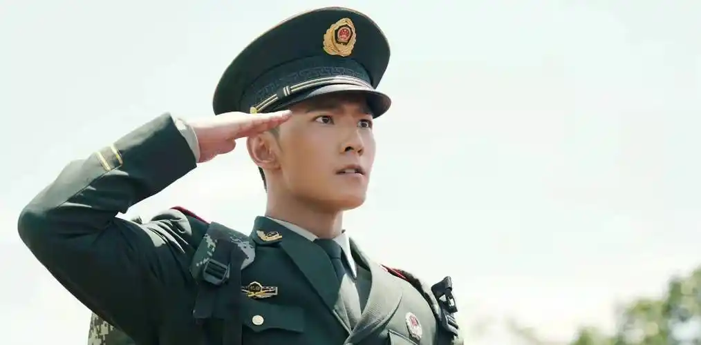 原创杨洋的特战荣耀有多火连续3天热度榜首收视冠军当之无愧