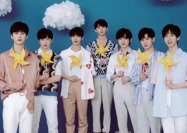 时代少年团超话95#时代少年团 星芒初现#|  《少年61半熟主义》