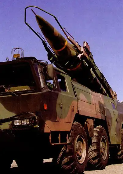 图文中国二炮部队东风11机动型战术导弹