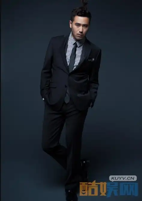 陈亦飞绅士大片