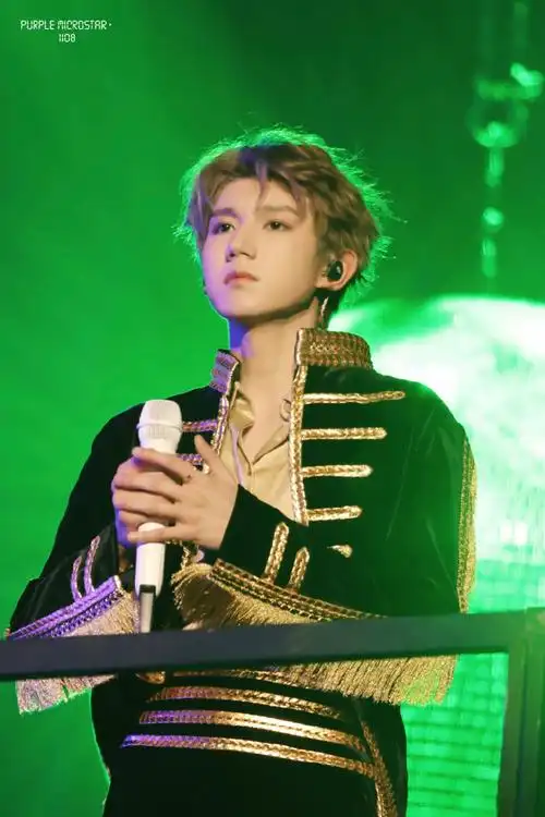 王源客厅狂欢巡演##王源新歌下个路口