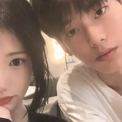 干净温馨浪漫的双人同框情头图片 最受欢迎的小众优质情侣头像_情侣