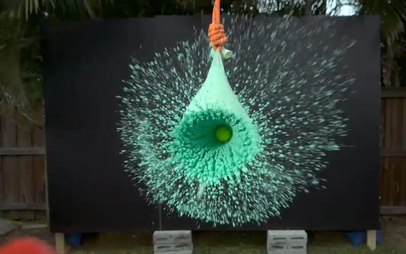 当非牛顿流体遇到这些会发生什么~~_哔哩哔哩 (゜-゜)つロ 干杯~-bili