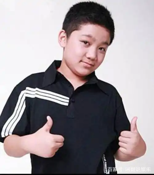 在2004年,尤浩然出演《家有儿女》,饰演的小雨是一个十足可爱又调皮的