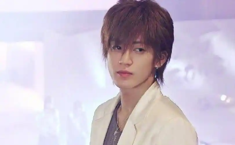 小栗旬当年柔情脸蛋超圈粉,39岁晋升魅力娱乐公司社长近况太帅气_电影