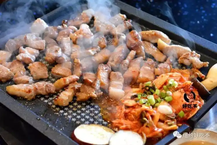 法拉盛第一正宗韩式烤肉过了饭点还满座最新鲜原始的肉肉诱惑