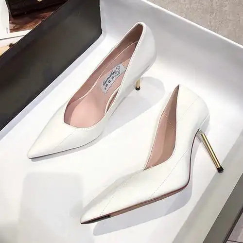 白色高跟鞋女细春夏2021年新款百搭气质尖头漆皮单鞋