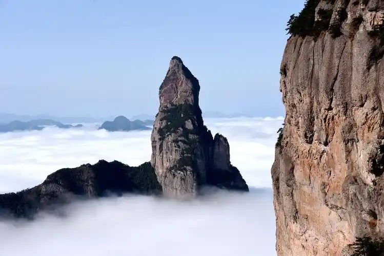 美呆!大年初二:神仙居云雾缭绕 宛如人间仙境