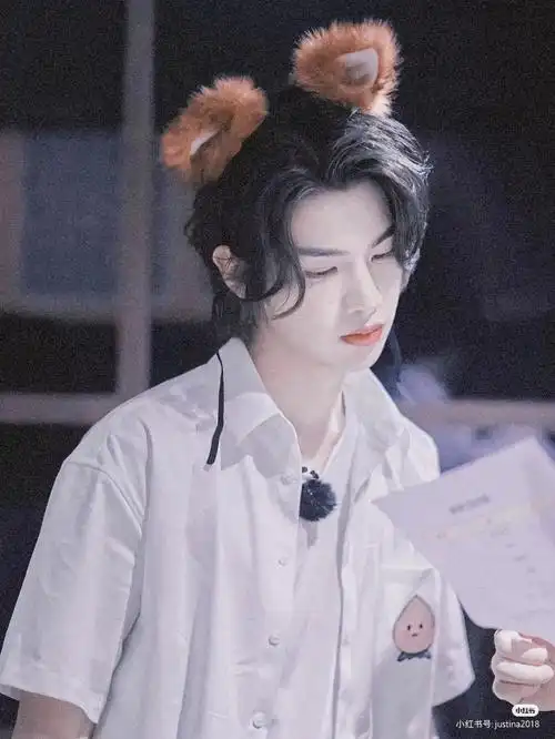 念起来太激动,梦起来太美好,迷起来黄明昊nana专属头像黄明昊纯若芽绿