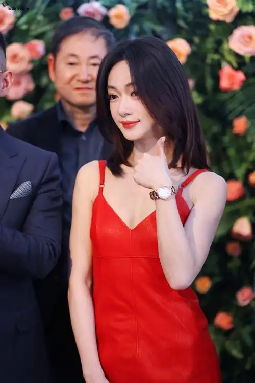 #吴谨言##吴谨言coach品牌代言人##吴谨言墨雨云间#