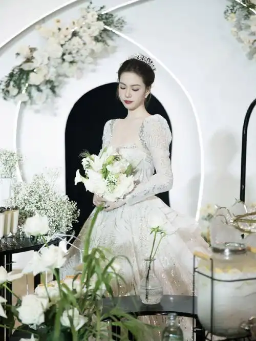 请叫我美女收割机婚礼跟拍