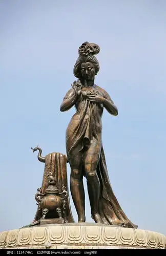 华清池杨贵妃出浴雕像