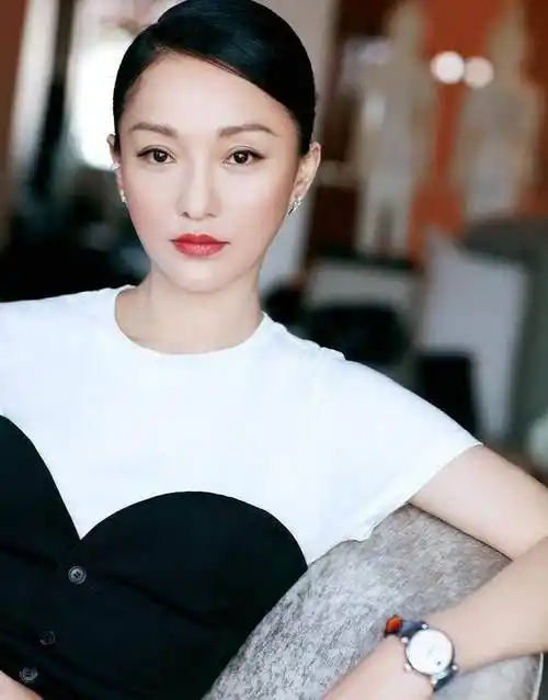 因为片酬和演技是对等的,很公平,有实力的演员像孙俪,章子怡等人拿高